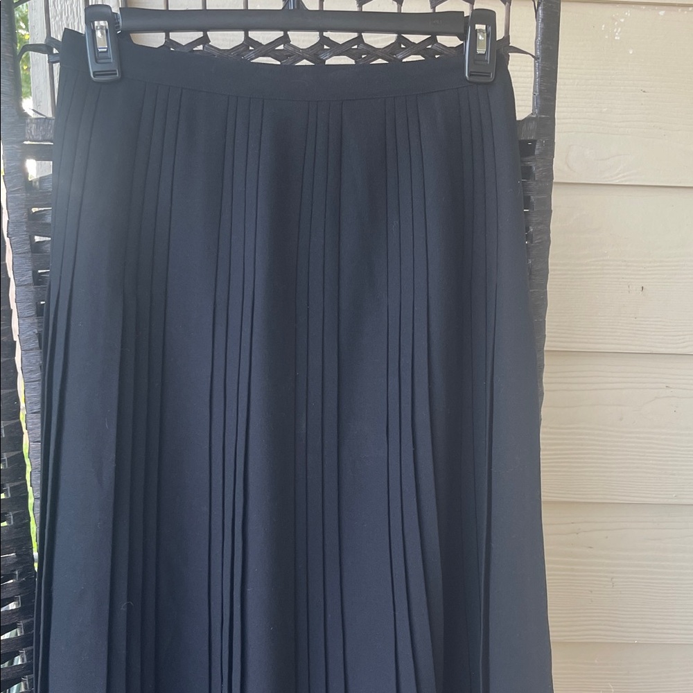Elizabeth Arden Classic Black‎ A-Line Skirt